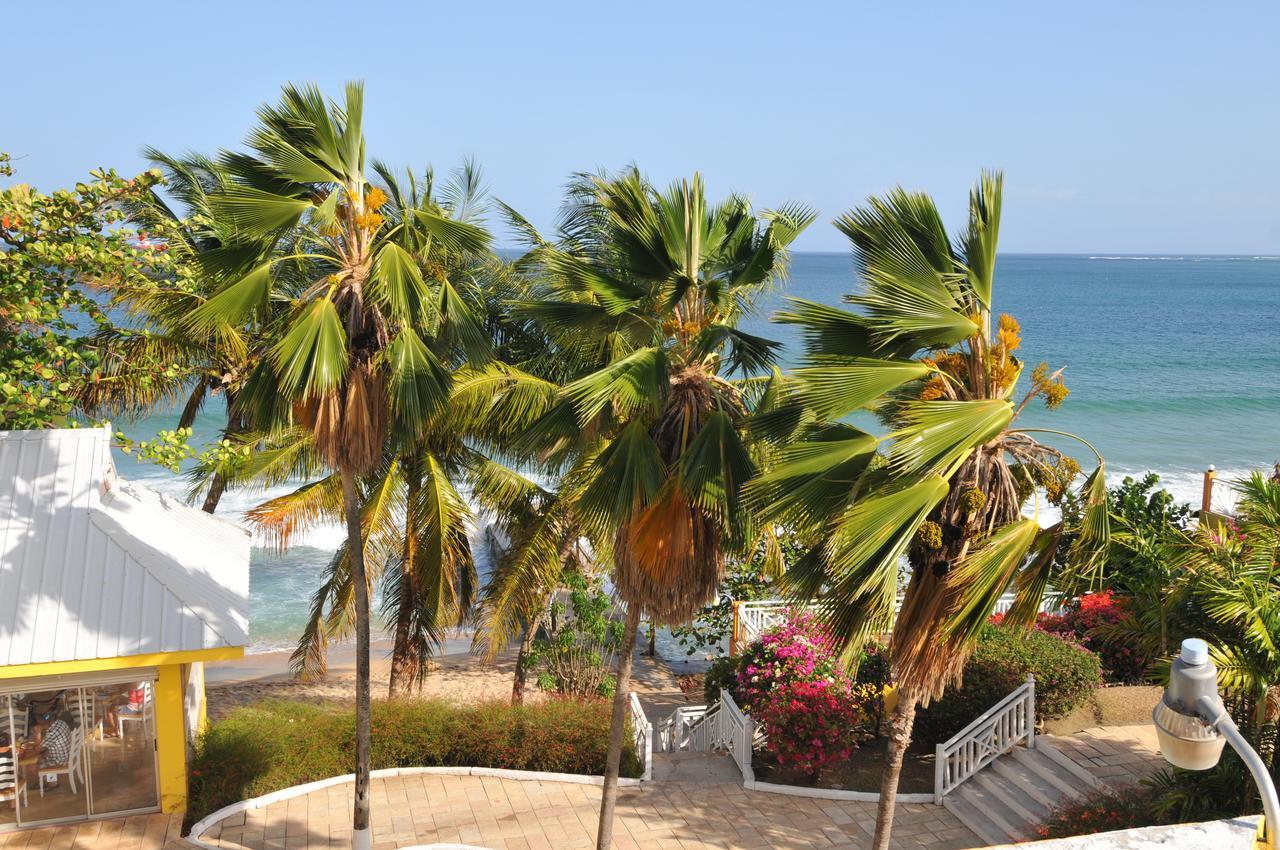 Tropikist Beach Hotel And Resort Crown Point Dış mekan fotoğraf
